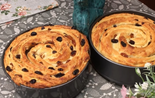 "Kraffin con mele e uvetta: una ricetta straordinaria e irresistibile!"