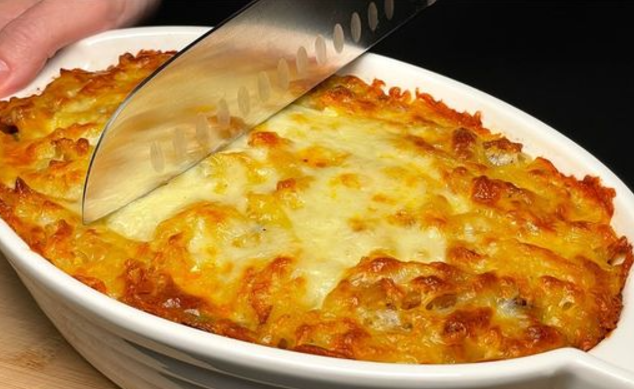 Sformato di Patate con Uova e Formaggio: La Cena Facile e Deliziosa che Tutti Adorano