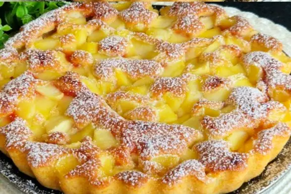 "La torta di mele più amata in Italia: soffice, leggera e irresistibile"