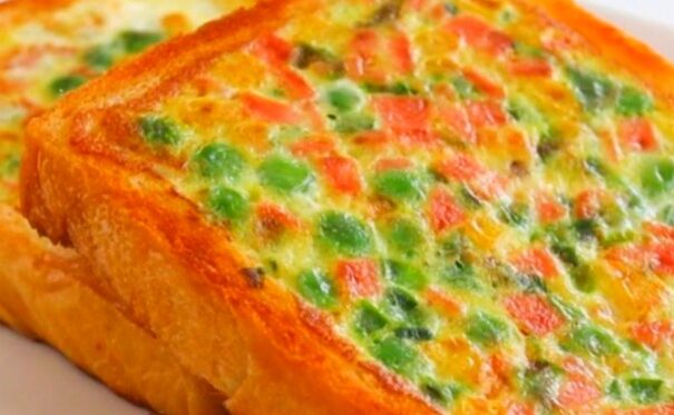 Frittata di Pane Ripieno: Una Ricetta Facile e Gustosa! 🍞🍳