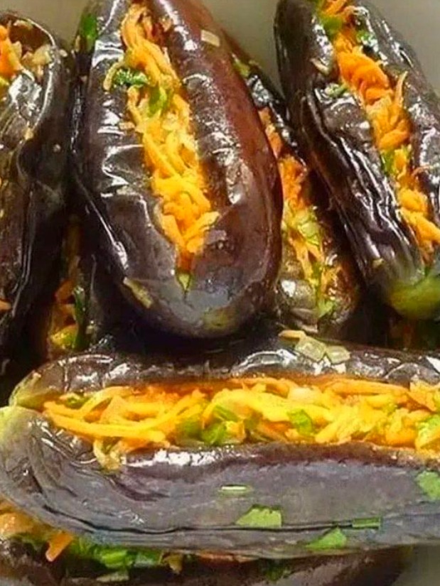 Melanzane Ripiene per l'Inverno: Una Delizia da Conservare 🍆