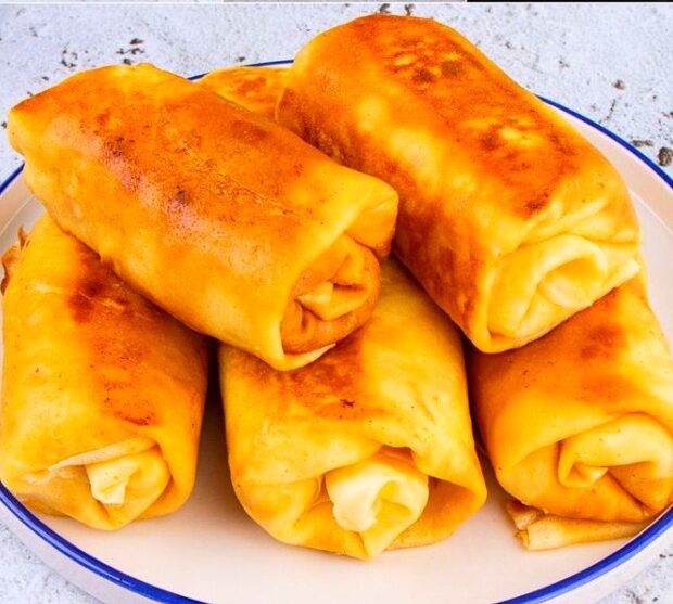 Rotolini di Crepes con Prosciutto e Formaggio: Un Successo Garantito!