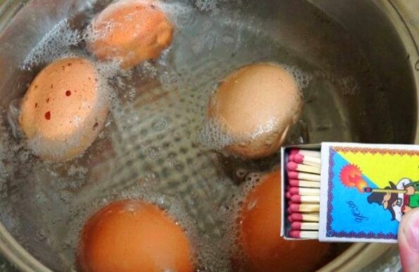 Il Trucco dei Fiammiferi nella Padella per le Uova Perfette: Scopri Perché Gli Chef Lo Fanno!