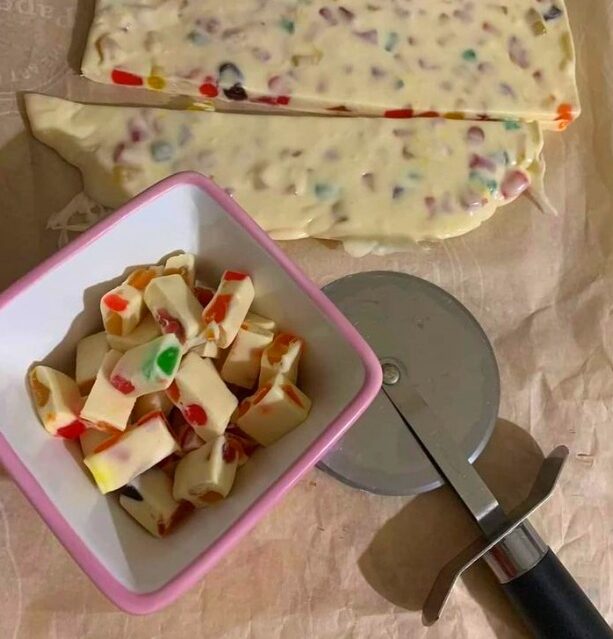 Torrone Fai Da Te: Un Dolce Irresistibile per il Natale!