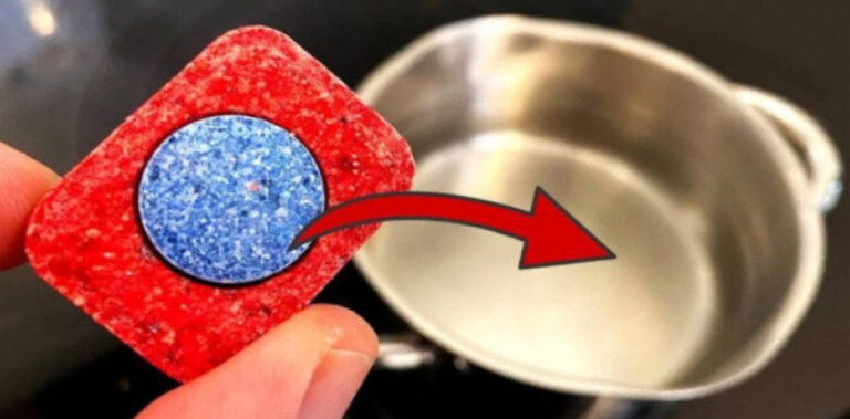 Sai cosa succede se fai bollire una pastiglia per lavastoviglie in una pentola?