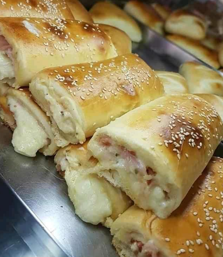 Muffin alla pizza facili e gustosissimi