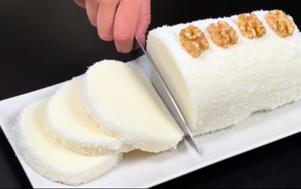 Solo latte e latte condensato! Non posso resistere a questo delizioso dessert! Senza cottura!