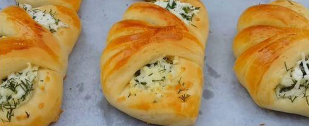 Panini antipasti con formaggio salato e verdure – Panini fatti in casa morbidi, soffici, teneri e gustosi