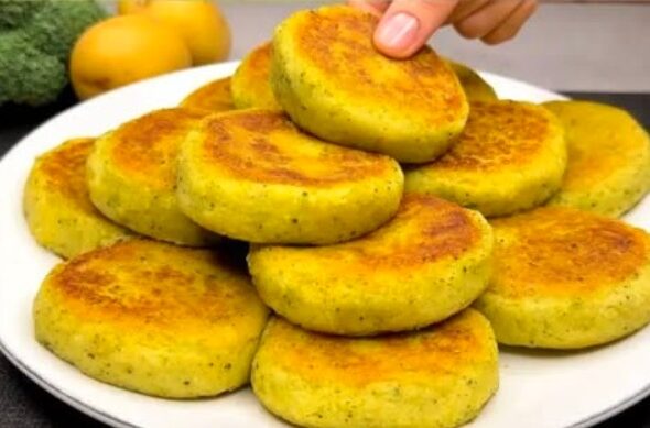 Crocchette di broccoli e patate con salsa allo yogurt e aneto