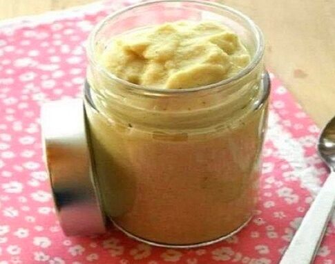 Un rimedio semplice ma efficace: banana e miele