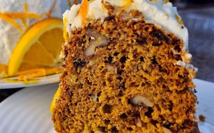 Torta Vegana: Delizia Di Carote E Avena Senza Zucchero