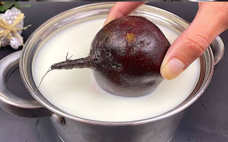 Trasforma le barbabietole in una bevanda deliziosamente nutriente con questa semplice ricetta