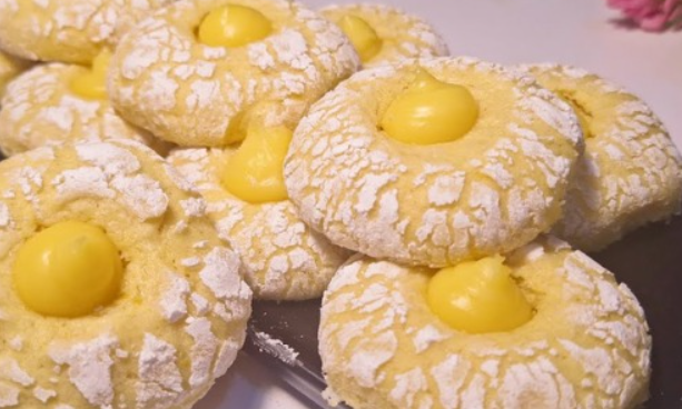 I biscotti alla crema di limone