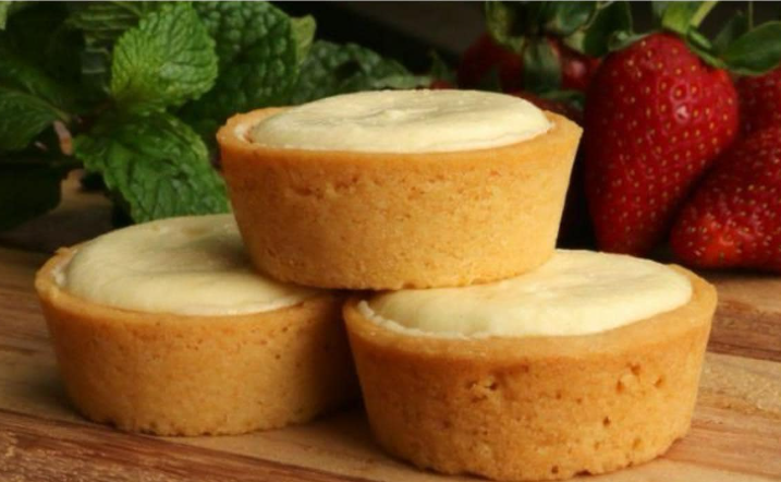 RICETTA PER COPPIE DI CREMA PASTICCERA