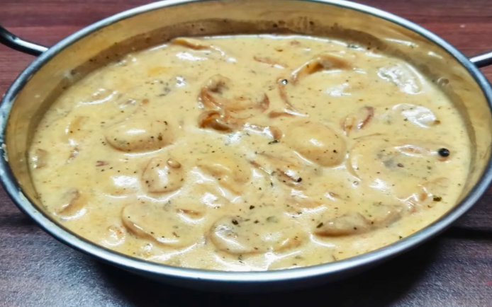 Funghi in salsa cremosa