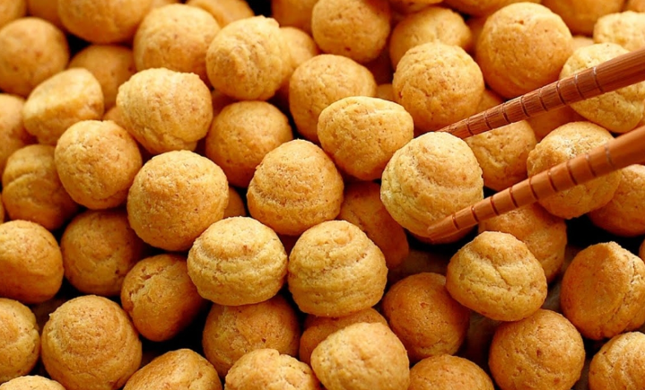 Crispy Oatmeal Puffs