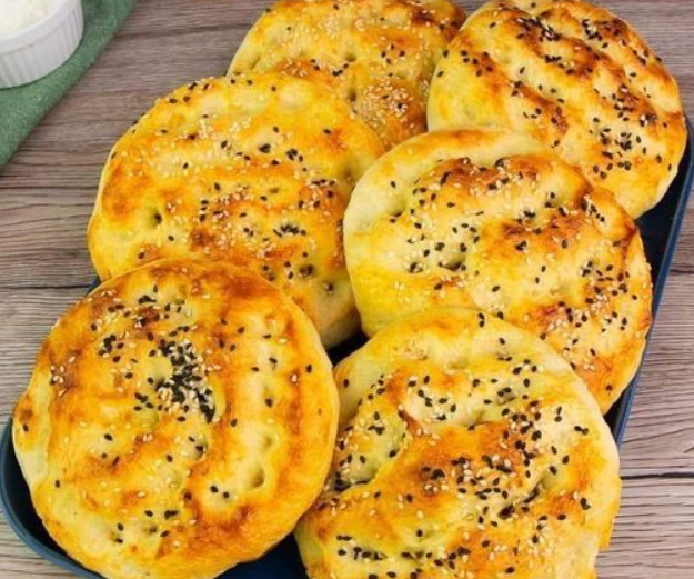 Pane Morbido Con Semi Di Sesamo: Fragrante E Facile Da Preparare!