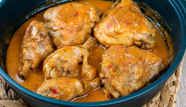 POLLO IN SALSA DELLA NONNA