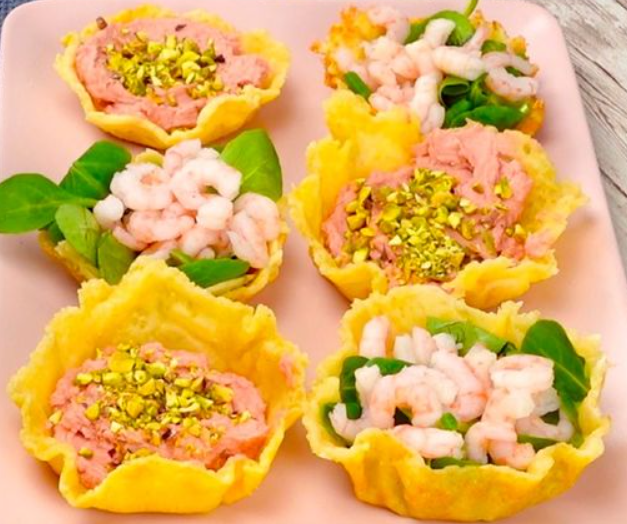 Cesti di parmigiana: la ricetta dei gusci croccanti pronti per essere farciti