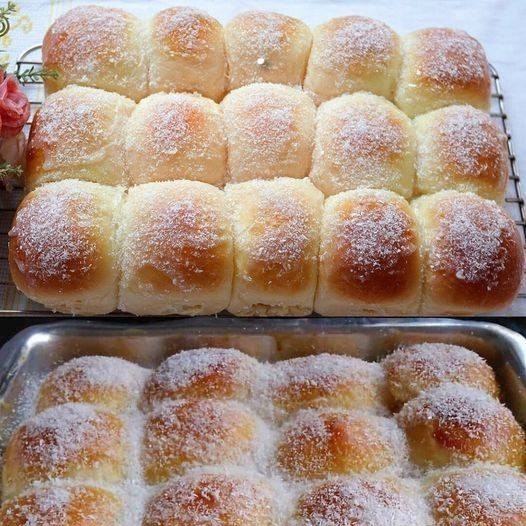 Pane dolce al latte condensato e cocco, il fornaio mi ha insegnato questa ricetta che sta spopolando nelle panetterie
