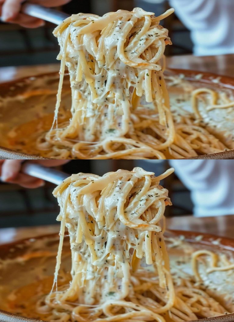 Spaghetti Cremosi con Aglio e Parmigiano