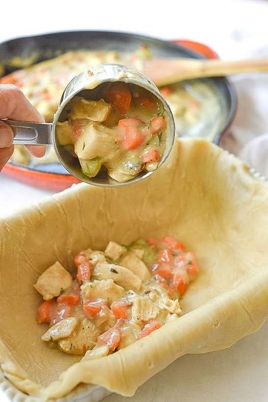 Cozy Chicken Pot Pie for Two: A Perfect Comfort Meal